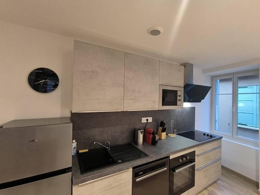 T2 -55M2- Elegant Et Chaleureux Apartment Montbrison Exterior photo